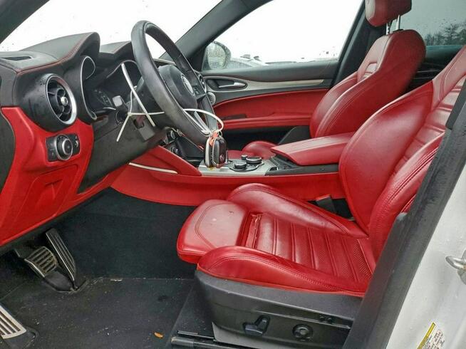 Alfa Romeo Stelvio / 2.0 280KM / 4x4 / Niski przebieg / Tarnów - zdjęcie 7