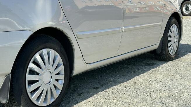Toyota Corolla Benzyna Zarejestrowany Ubezpieczony Elbląg - zdjęcie 9