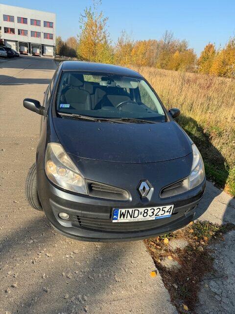 Renault Clio III 1.4 2006 r. od syndyka Warszawa - zdjęcie 4