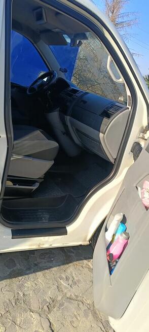 Volkswagen T5 transporter Tarnów - zdjęcie 9