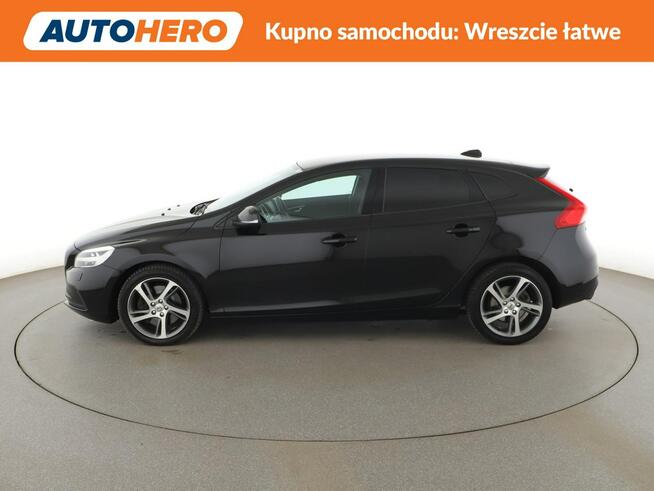 Volvo V40 Momentum automat T3 navi kamera tempomat grzane fotele LED Warszawa - zdjęcie 2