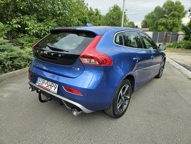 Volvo V40 2.0 benzyna* R-Design* 100% Fabryczny Lakier* GWARANCJA Opoczno - zdjęcie 4