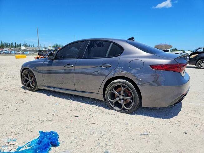 Alfa Romeo Giulia Wersja Ti / Q4 / niski przebieg Białystok - zdjęcie 5
