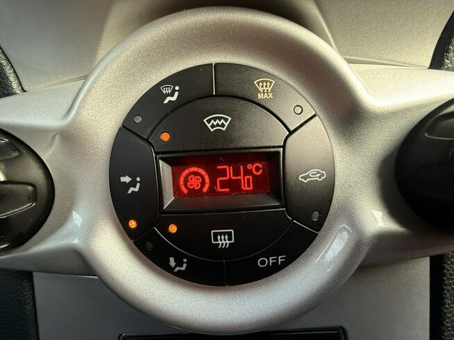 Ford Fiesta jak nowa !!! Niski oryginalny przebieg !!! Poznań - zdjęcie 11