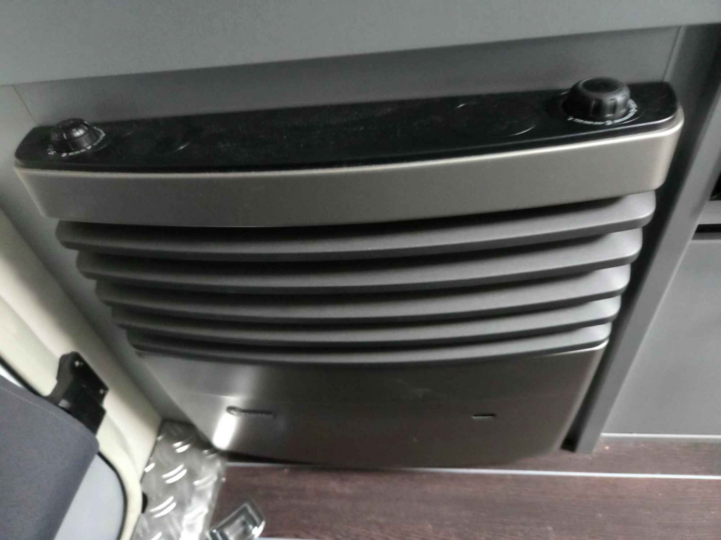 Sprzedam przyczepe kempingową KNAUS Sport&amp;Fun Black Edition Szymiszów - zdjęcie 10