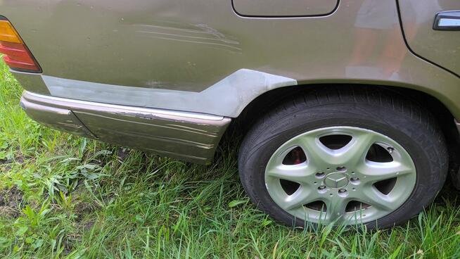 Mercedes W124 automat 1990r Turek - zdjęcie 4