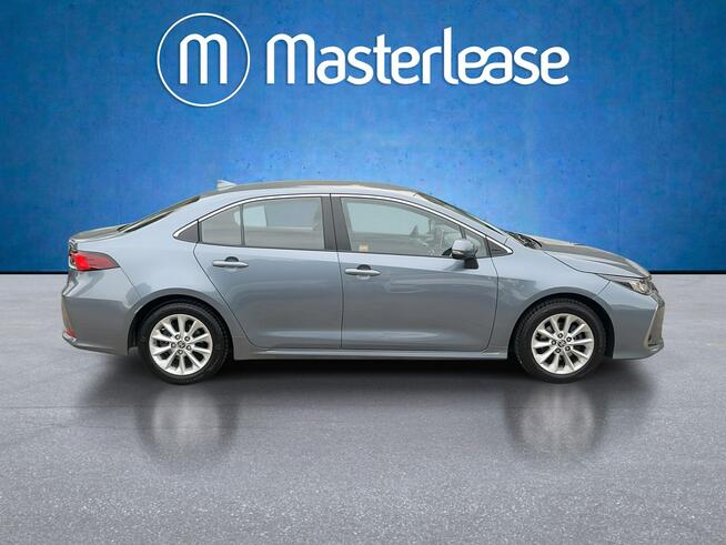 Toyota Corolla 1.5 Comfort ! Z polskiego salonu! Z fakturą VAT! Warszawa - zdjęcie 4