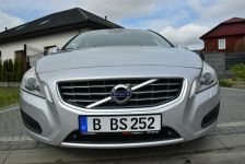 Volvo V60 2.0D Navi Podgrzewane fotele Sprowadzony Opłacony Majdan Sieniawski - zdjęcie 7