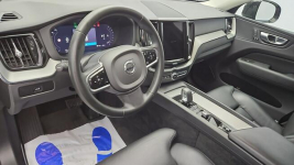 Volvo XC 60 B4 B Plus Dark aut ! Z Polskiego Salonu ! Faktura VAT ! Warszawa - zdjęcie 9