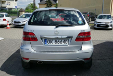 Mercedes B 180 polski salon Opole - zdjęcie 6