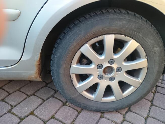 VW Golf 5 Plus Niepołomice - zdjęcie 7