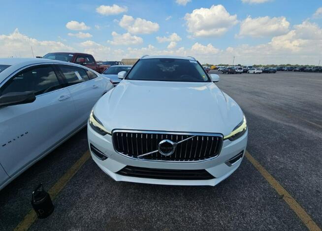 Volvo XC 60 INSCRIPTION / AWD / T5 / niski przebieg Warszawa - zdjęcie 2