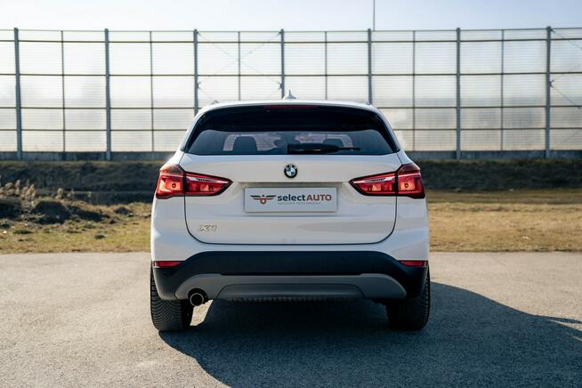 BMW X1 sDrive18i, Salon PL, Bezwypadkowy, FV Marża, Warszawa - zdjęcie 5