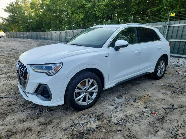 Audi Q3 Bogata wersja wyposażenia / S-Line / niski przebieg Wrocław - zdjęcie 1