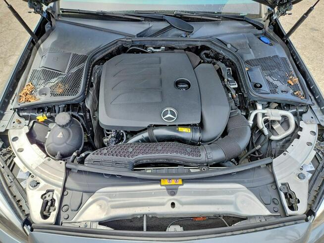 Mercedes C 300 4Matic / pakiet AMG / niski przebieg Częstochowa - zdjęcie 11