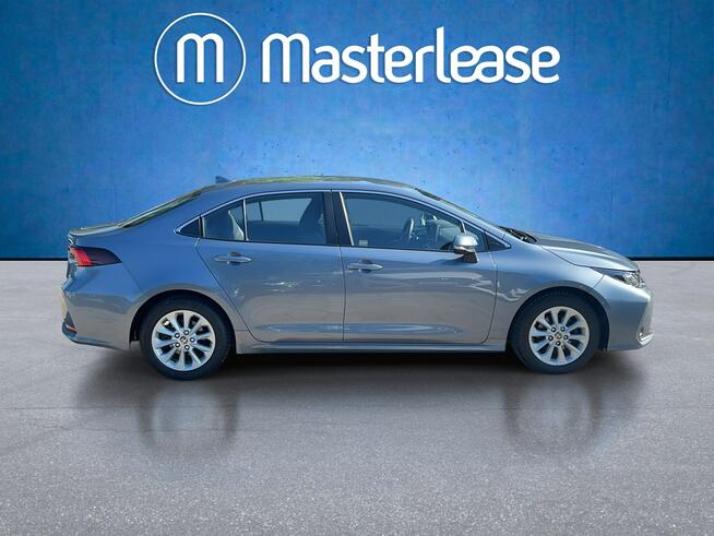 Toyota Corolla 1.5 Comfort ! Z polskiego salonu! Z fakturą VAT! Warszawa - zdjęcie 4