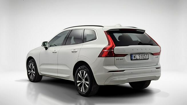Volvo XC 60 B4 D AWD Core aut ! Z Polskiego Salonu ! Faktura Vat ! Warszawa - zdjęcie 3