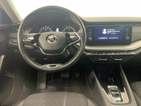 Skoda Octavia 2.0 TDI Ambition DSG Kombi Warszawa - zdjęcie 9