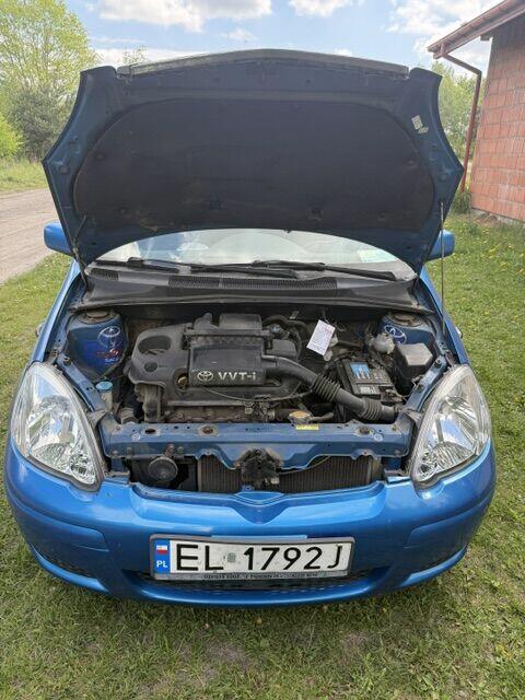 Syndyk sprzeda udział 1/2 w samochodzie Toyota Yaris, rok pr Łódź - zdjęcie 3
