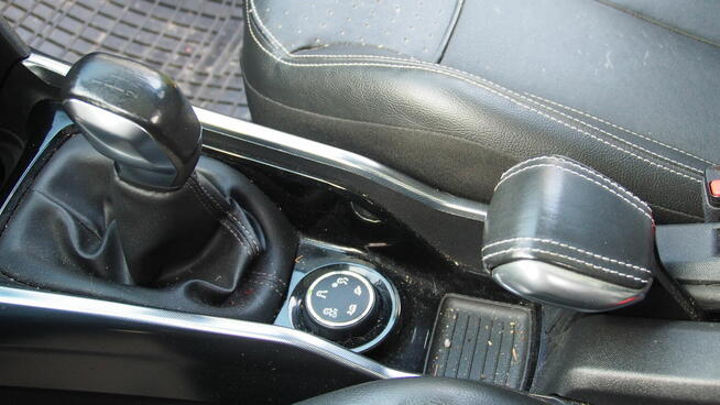 Peugeot 2008 1,6 Vti Allure Koziegłowy - zdjęcie 10