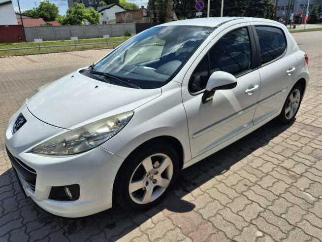 Peugeot 207 Bardzo ładny/ klimatronic/ Serwisowany Warszawa - zdjęcie 3