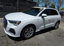 Audi Q3 Bogata wersja wyposażenia / Quattro / S-Line / niski przebieg