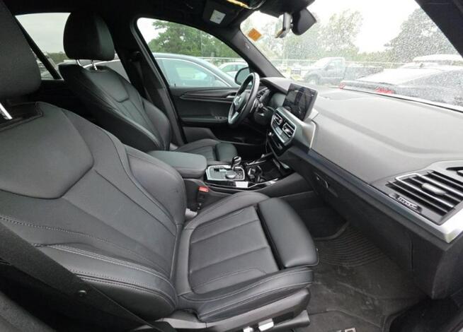 BMW X3 xDrive / M-Pakiet / niski przebieg Warszawa - zdjęcie 8