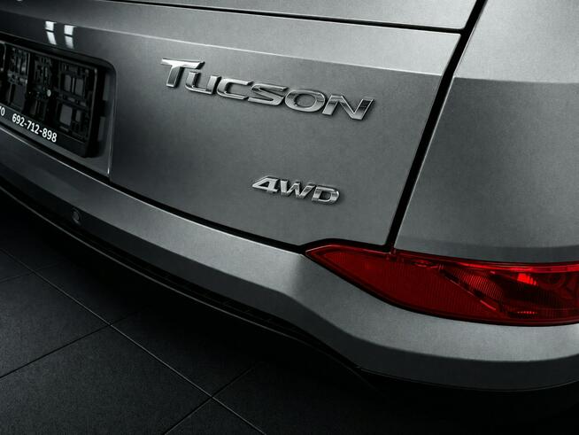 Hyundai Tucson 4X4*automat*1.6 TURBO benzyna*kamera cofania*nawigacja* Żabno - zdjęcie 9