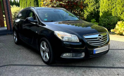 Opel Insignia Sports Tourer 2.0 CDTI 131 KM Navi  Klimatronic 2x PDC Wrocław - zdjęcie 2