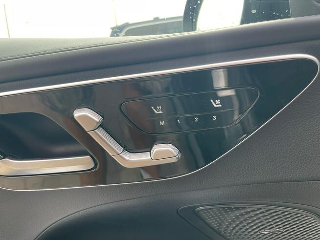 Mercedes C 300 AMG Line Panorama 4Matic Skóra Kamery360 Pamięć 258KM Gliwice - zdjęcie 11