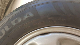 okazyjnie sprzedam opony zimowe do samochodu Bojszowy - zdjęcie 3