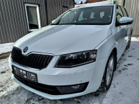 Škoda Octavia 1.4 TSI   Bi-Xenon PDC Radar Hak  Webasto Zarejstrowany