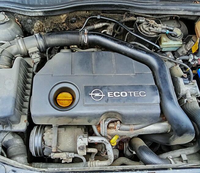 Opel Astra Coupe 100KM Bielawa - zdjęcie 7