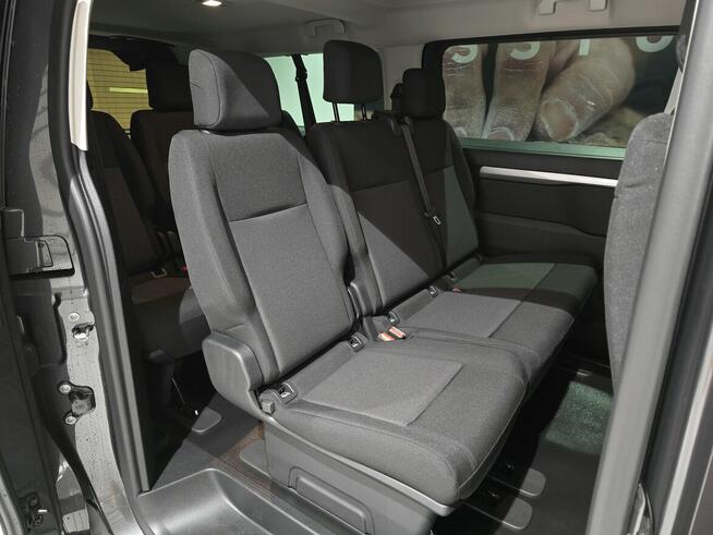 Opel Zafira Life 2.2 Diesel Business XL ciemnoszary 8 os. Nowy Targ - zdjęcie 8