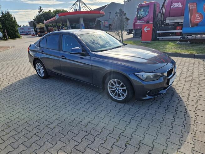 BMW Seria 3 318d Touring Blue Performance Sport Line Chojnice - zdjęcie 12