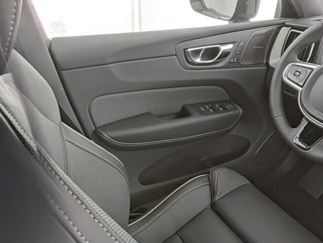 Volvo XC 60 B5(B) AWD Black Edition Ultra *Gwarancja*FV23%* Tychy - zdjęcie 12