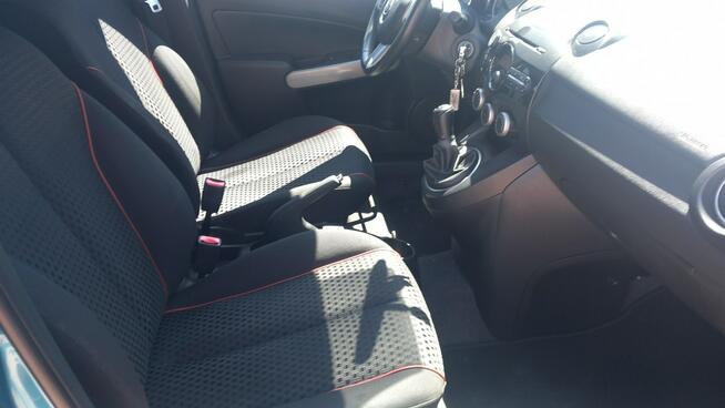 Mazda 2 1.4 75 kM, bogata wersja, pełen serwis Łódź - zdjęcie 9