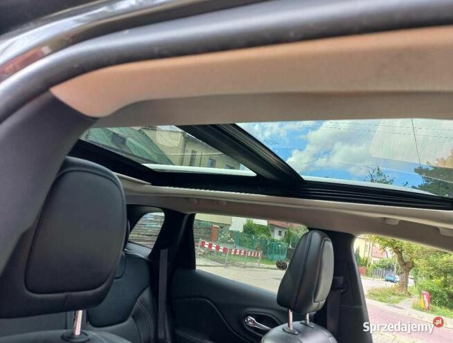 Jeep Cherokee 2.0 MJD Active Drive I Limited Bielsko-Biała - zdjęcie 5