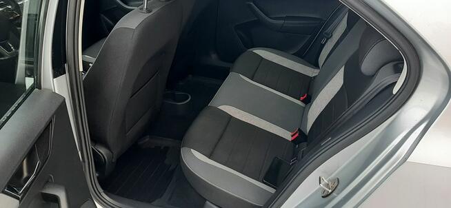 Sprzedam Skodę Rapid z 2019 Przeginia - zdjęcie 12