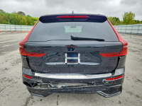 Volvo XC 60 Najwyższa wersja wyposażenia ULTRA / AWD / B5 Tarnów - zdjęcie 6