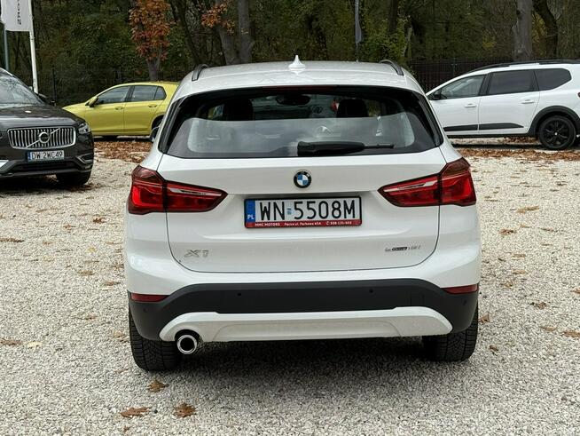 BMW X1 sDrive18i aut, Salon Polska! 1 właściciel! Pęcice - zdjęcie 5