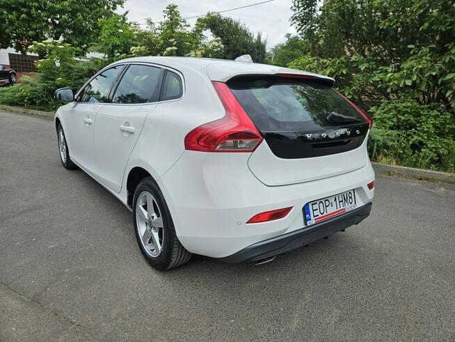 Volvo V40 Pełna Historia Serwisowa* Kamera* Ładne i Zadbane* GWARANCJA Opoczno - zdjęcie 3