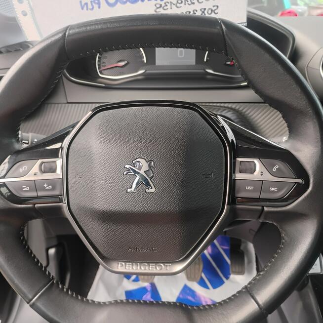 PEUGEOT 208 STAN AUTA POD WZGLĘDEM MECHANICZNYM I WIZUALNYM IDEALNY! Mysłowice - zdjęcie 9