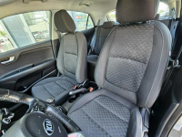 Kia Rio model 2018, grzana kierownica i fotele, asystent pasa, radar Olsztyn - zdjęcie 11
