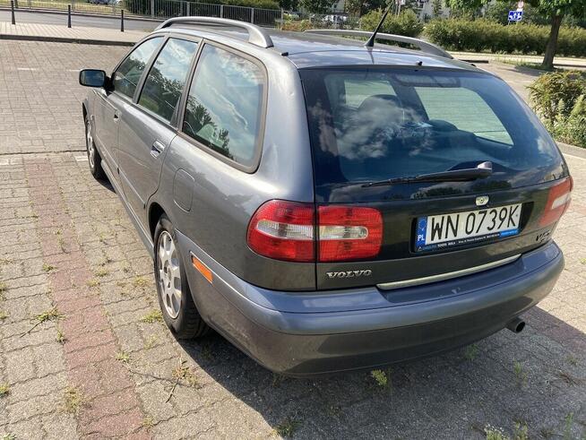 Volvo V40 1,8 benzyna 2004, którym jeździł Lewandowski Ursynów - zdjęcie 6