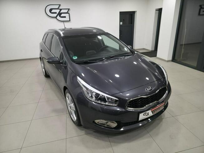 Kia Cee'd 1.6 / Bezwypadkowy/Serwisowany/Gwarancja roczna w cenie Korczyna - zdjęcie 9