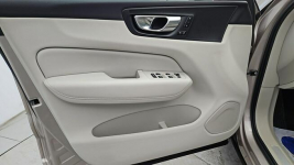 Volvo XC 60 B4 B Plus Bright aut  ! Z Polskiego Salonu ! Faktura Vat ! Warszawa - zdjęcie 10