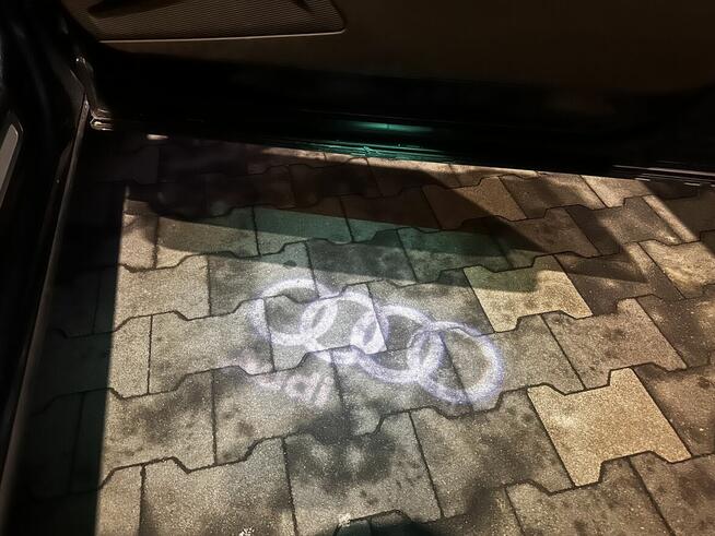 Audi Q5 Fabryczna - zdjęcie 10