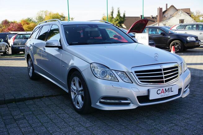 Mercedes E 250 zarejestrowany, ubezpieczony Opole - zdjęcie 3
