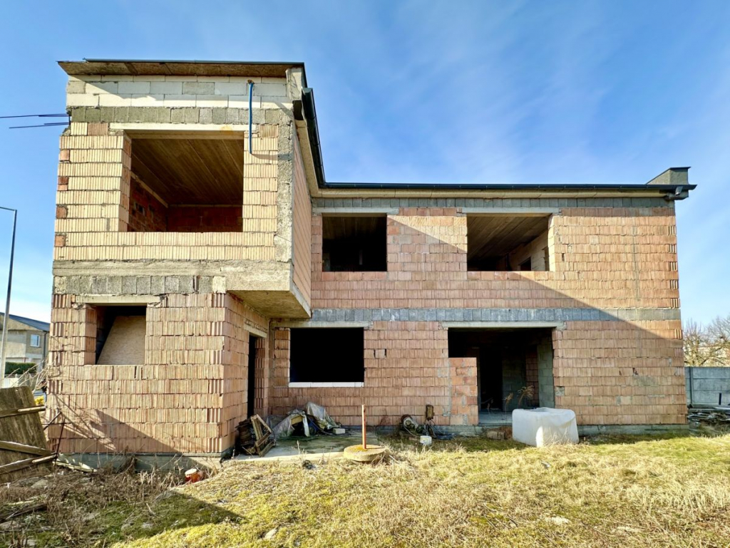 Budynek do wykończenia w doskonałej lokalizacji Opalenica - zdjęcie 7